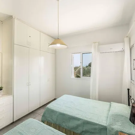 Alexia Cyprus * Латхи