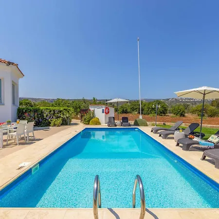 Alexia Cyprus * Lachi